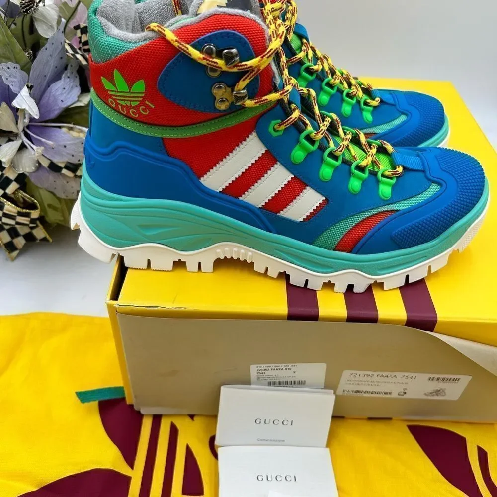 Men’s Gucci, X Adidas, lace up trainer, boot size 9 made in Italy